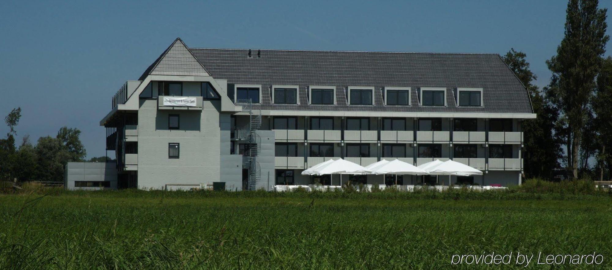 Hotel Васенар Екстериор снимка